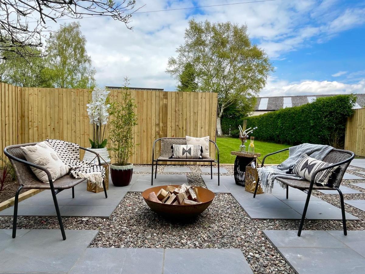 Stylish & Chic Central Apartment With Hot Tub パース エクステリア 写真